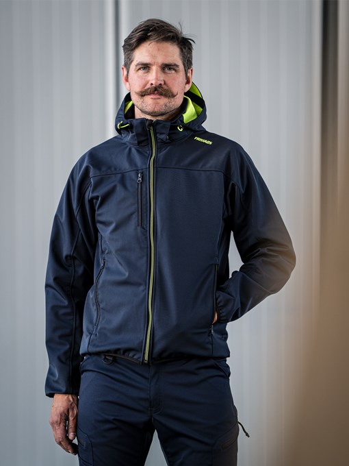 Hooded softshell jacket 4655 GBF 10 Fristads