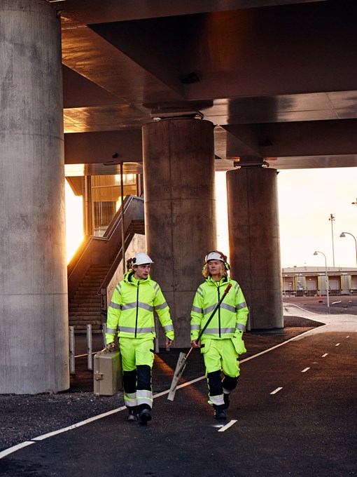 High vis Green trousers class 2 2651 GPLU 3 Fristads